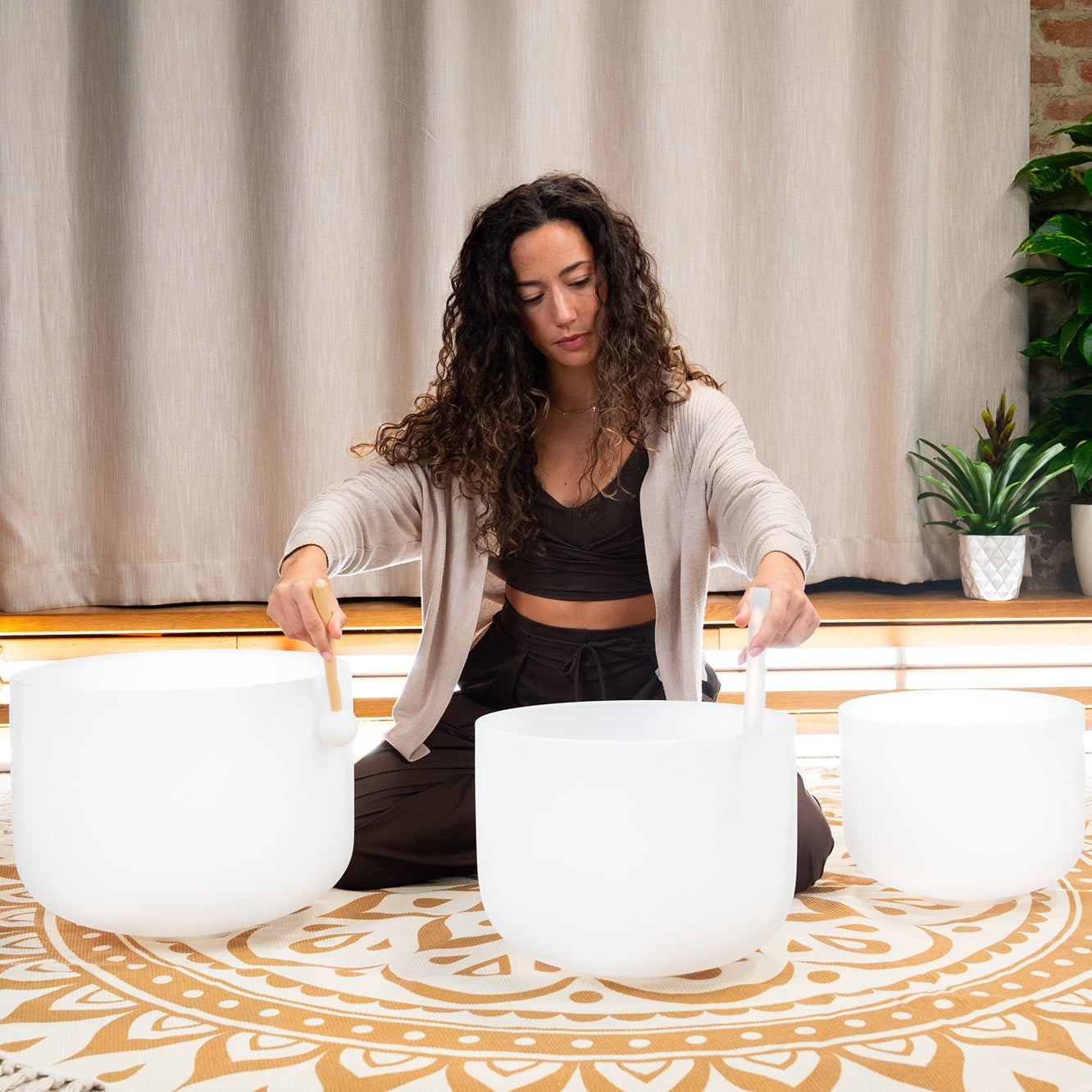Crystal Singing Bowls - Sound Healing LAB