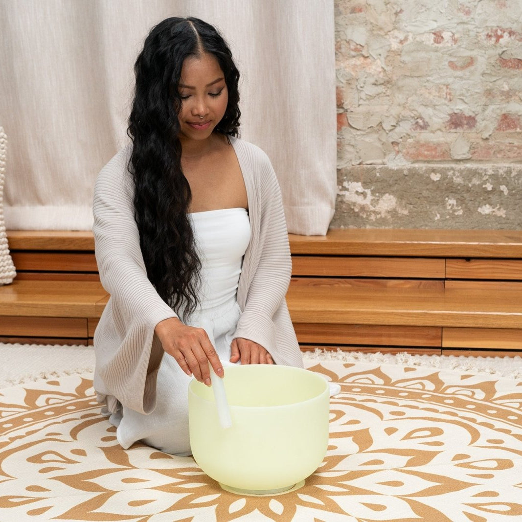 432 Hz Emerald 10" Crystal Singing Bowl Note F4 - Heart Chakra - Emerald Crystal Singing Bowls