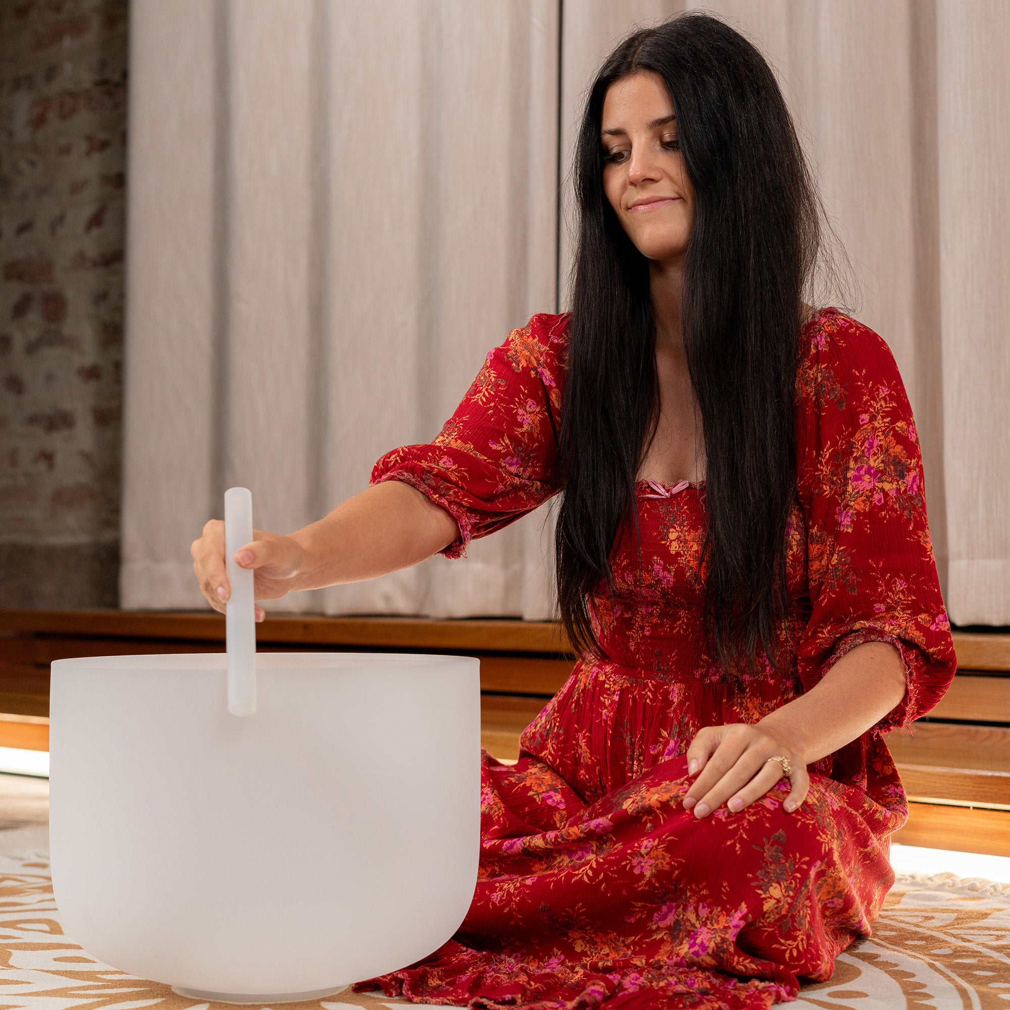 440 Hz 14" Crystal Singing Bowl Note E3 - Solar Plexus - 440 Hz Pure Crystal Singing Bowl