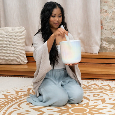 Creamy Essence Crystal Singing Bowl / B3 Crown Chakra - Essence Crystal Singing Bowls
