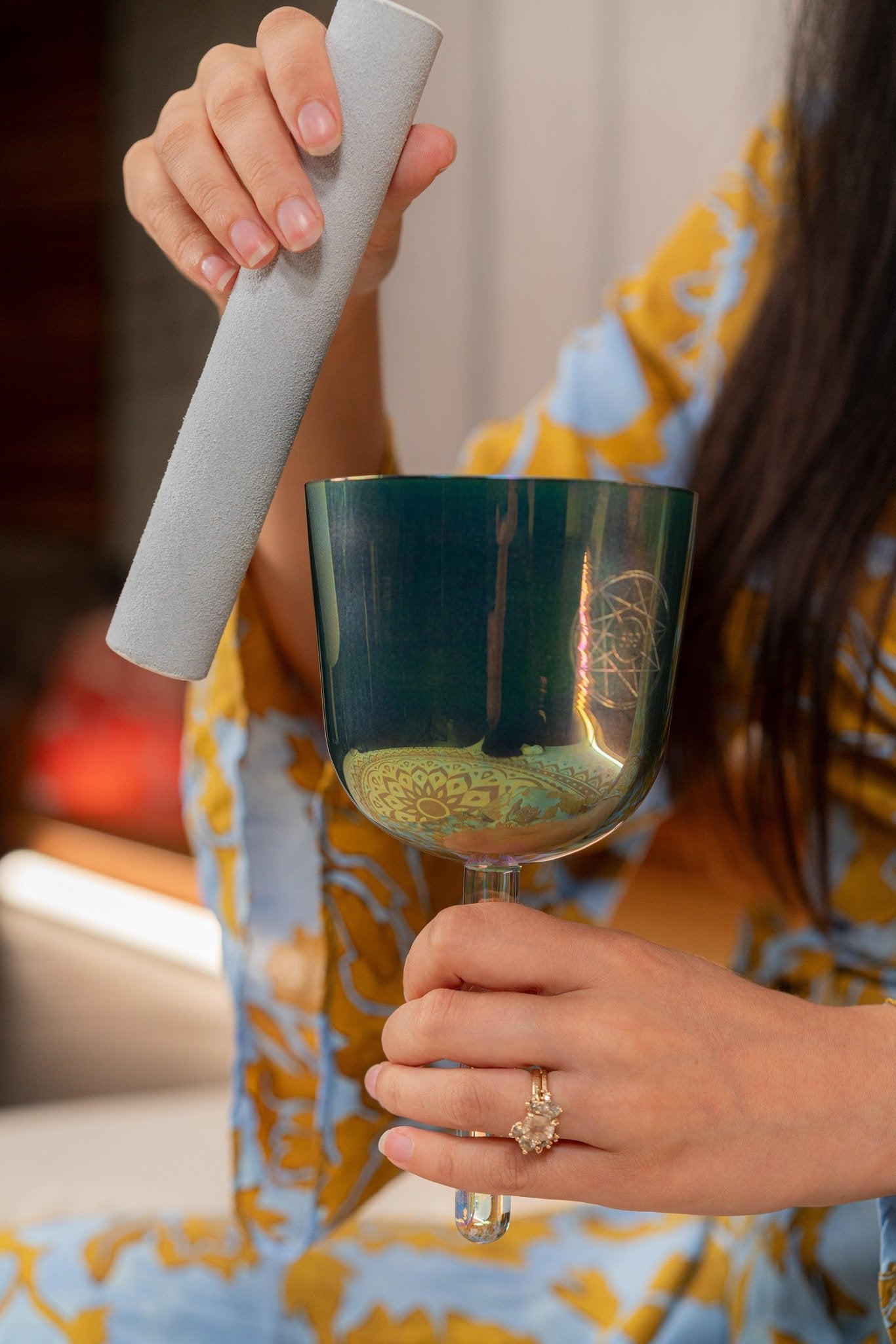 639 Hz Essence Solfeggio 4.25" Crystal Singing Bowl, D5(Fa) - Indigo Blue - Essence Solfeggio Crystal Singing Bowl