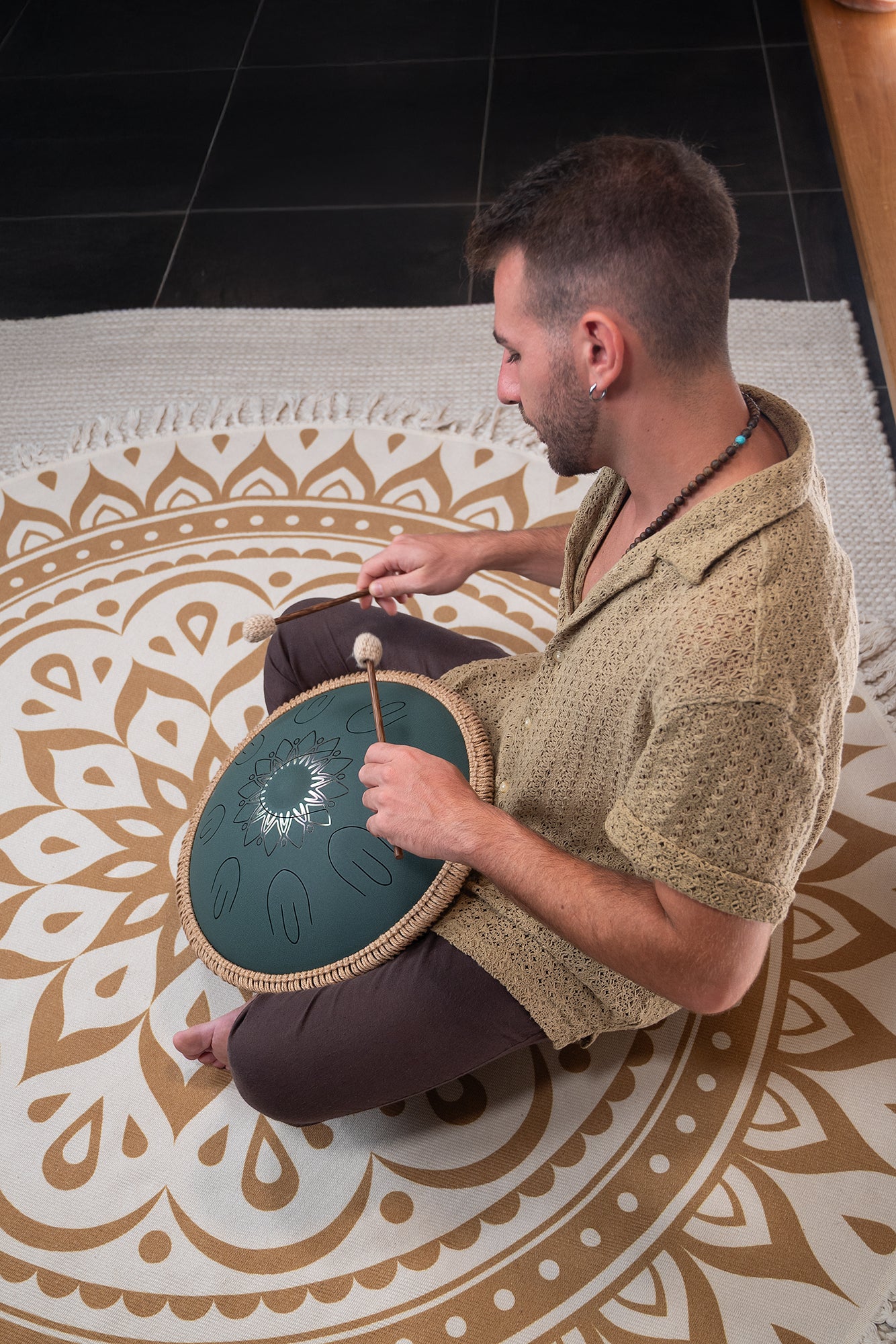 Large Octave Steel Tongue Drum, F Major, 9 Notes, Engraved Dark Green, 16" - Octave Steel Tongue Drum
