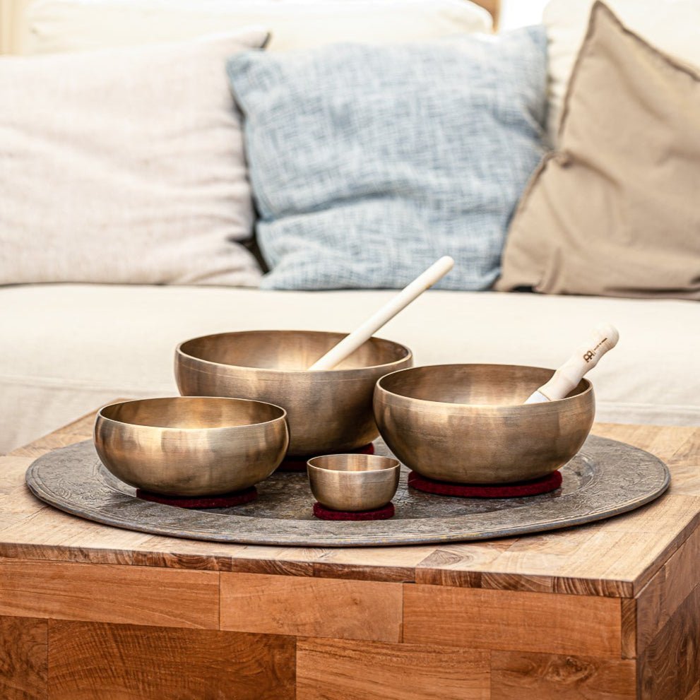 Cosmos Therapy Metal Singing Bowls Large Set of 4 / 4750g - Cosmos Therapy Series Singing Bowl Set