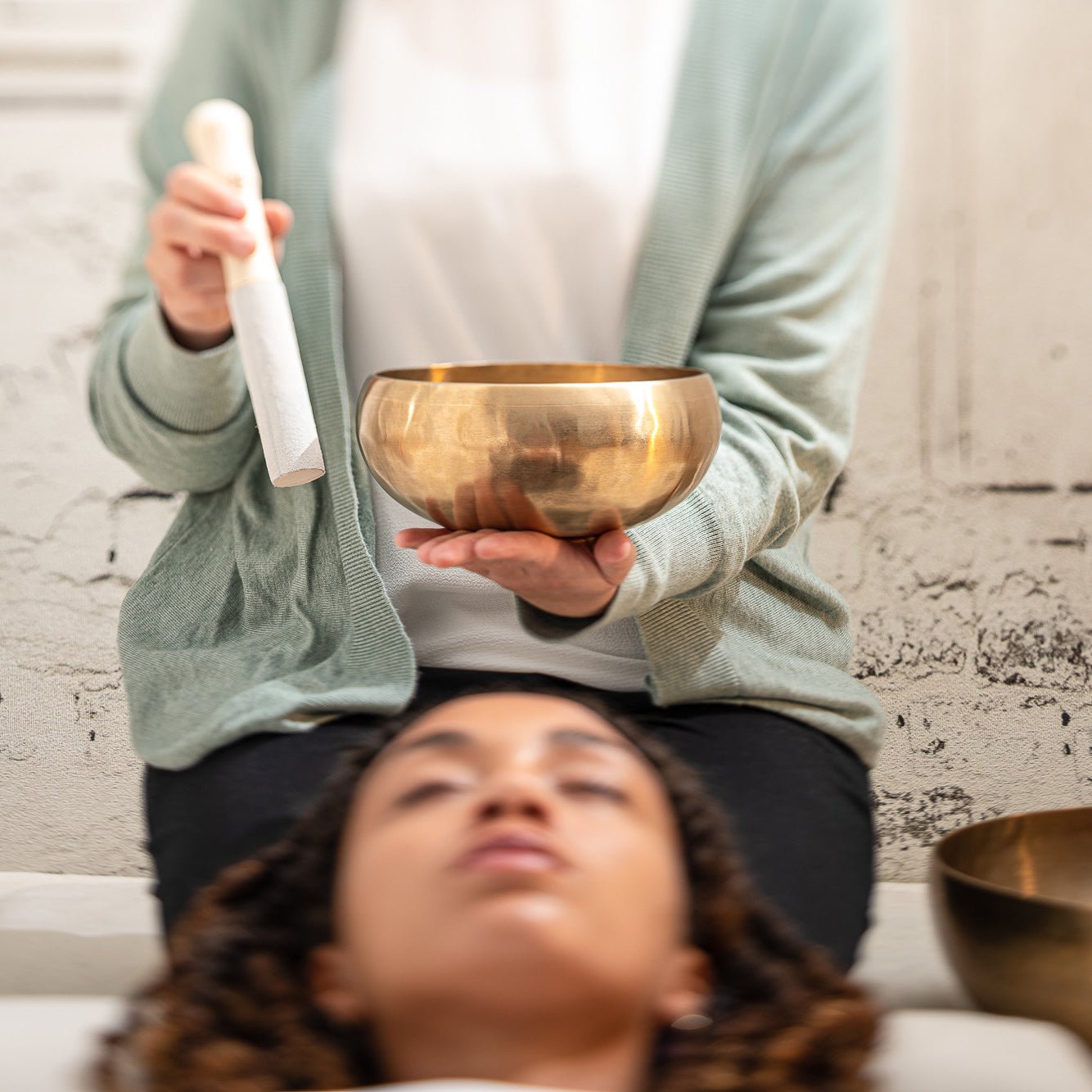 Cosmos Therapy Singing Bowl 6.6" / 800g - Cosmos Therapy Singing Bowl