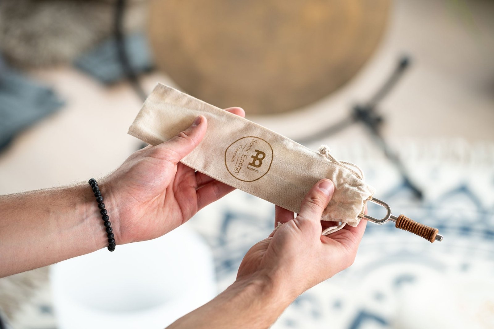 7 Tuning Fork Chakra Set with Rollup Bag & Tuning Fork Vibration Foot - Standard - Standard Tuning Fork Set