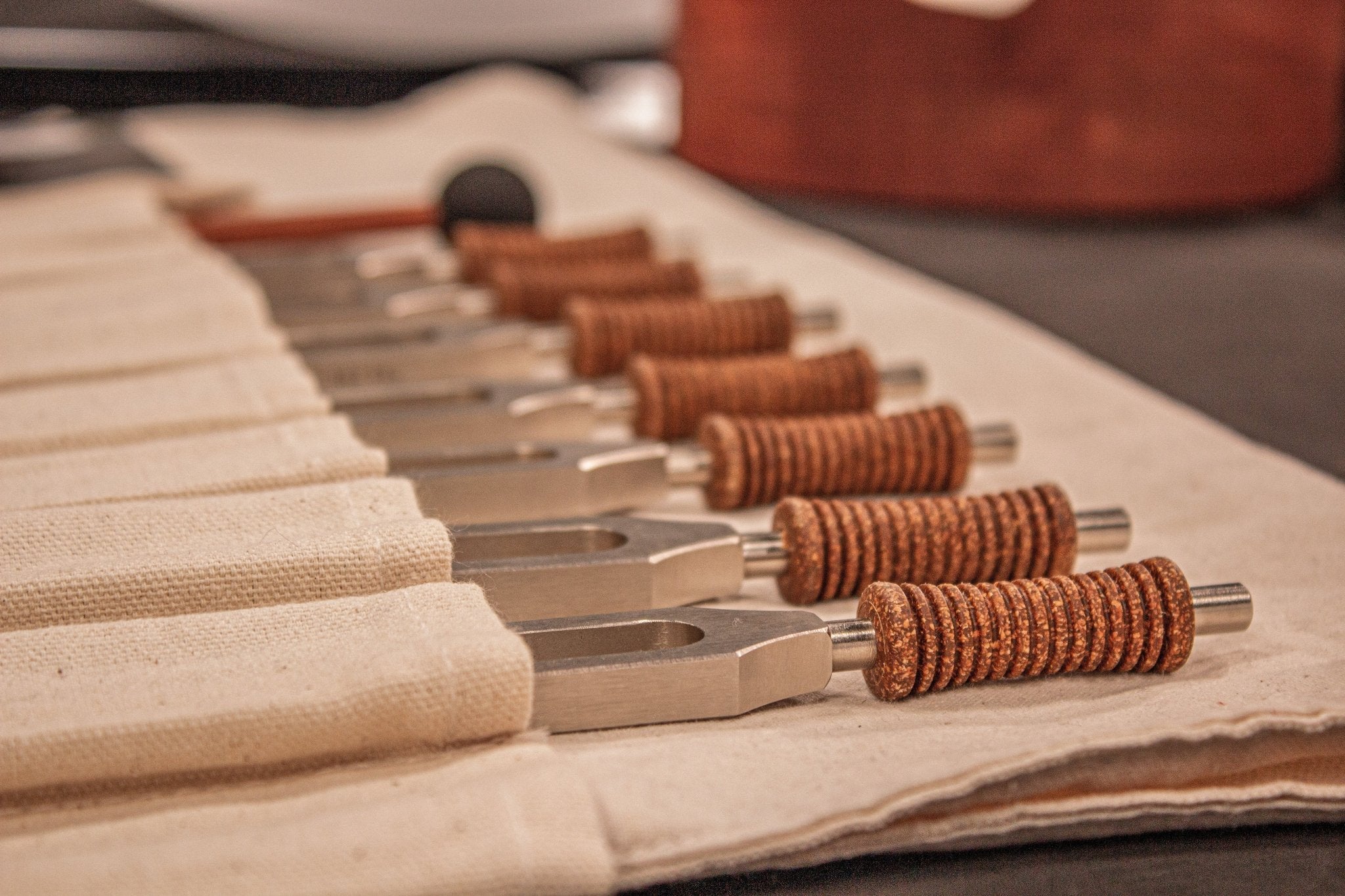7-piece TCM Therapy Tuning Fork Set - Weighted Tuning Fork Set