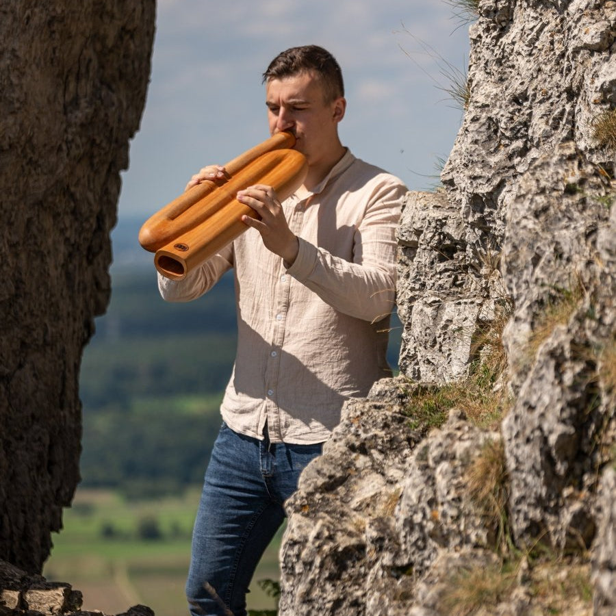 Z-shaped Didgeridoo D - Sacral Chakra - Z-Shaped Didgeridoo